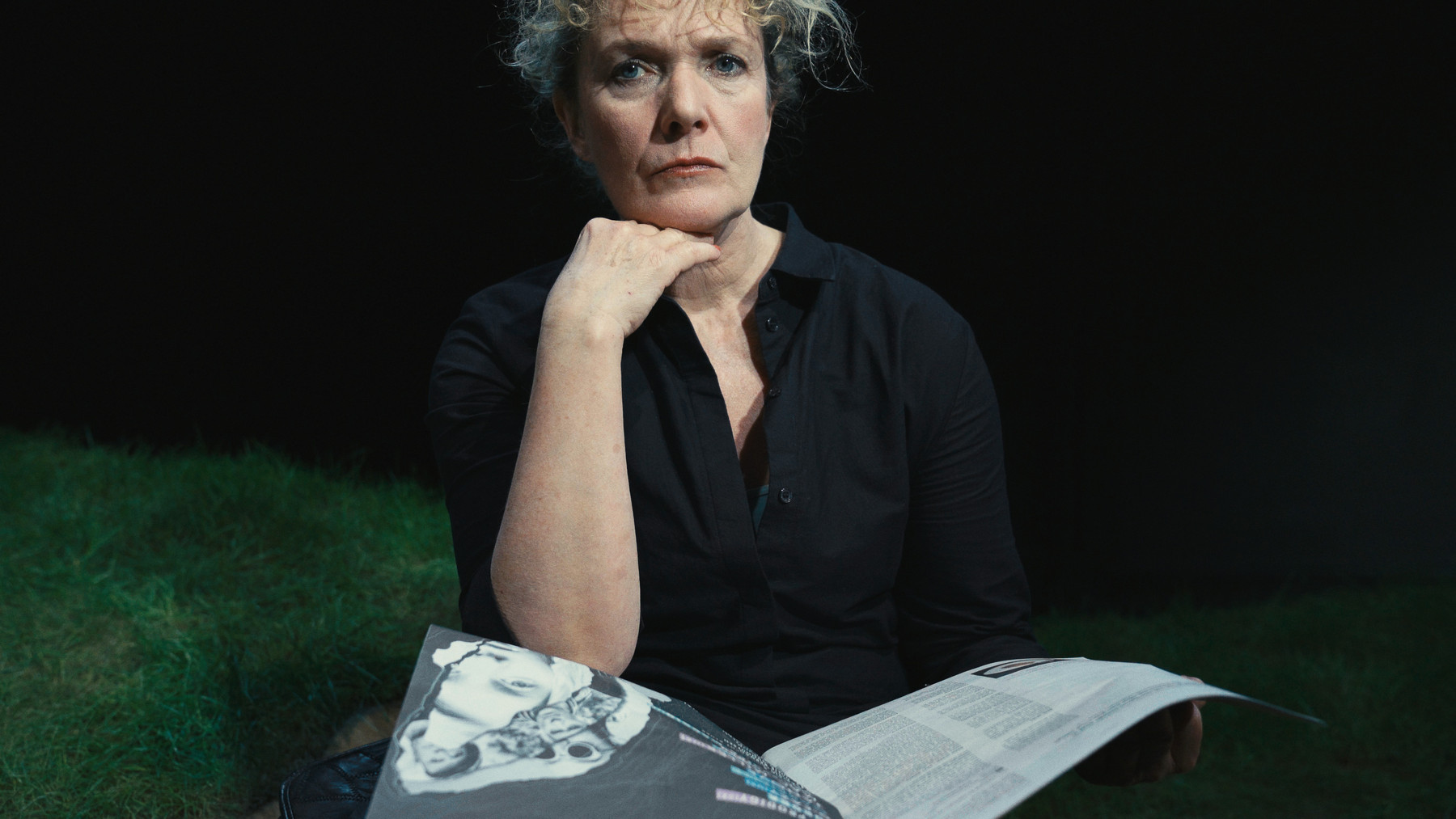 Tammi Øst som Nina Faber. Fotograf: Henrik Ohsten Rasmussen.