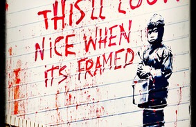 Banksy debuterer som filmskaber med »Exit through the Giftshop«