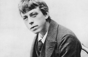 Robert Walser fotograferet omkring år 1900 i Zürich.